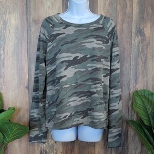 MTS Camouflage Women's Long Sleeve Knit Top S C620